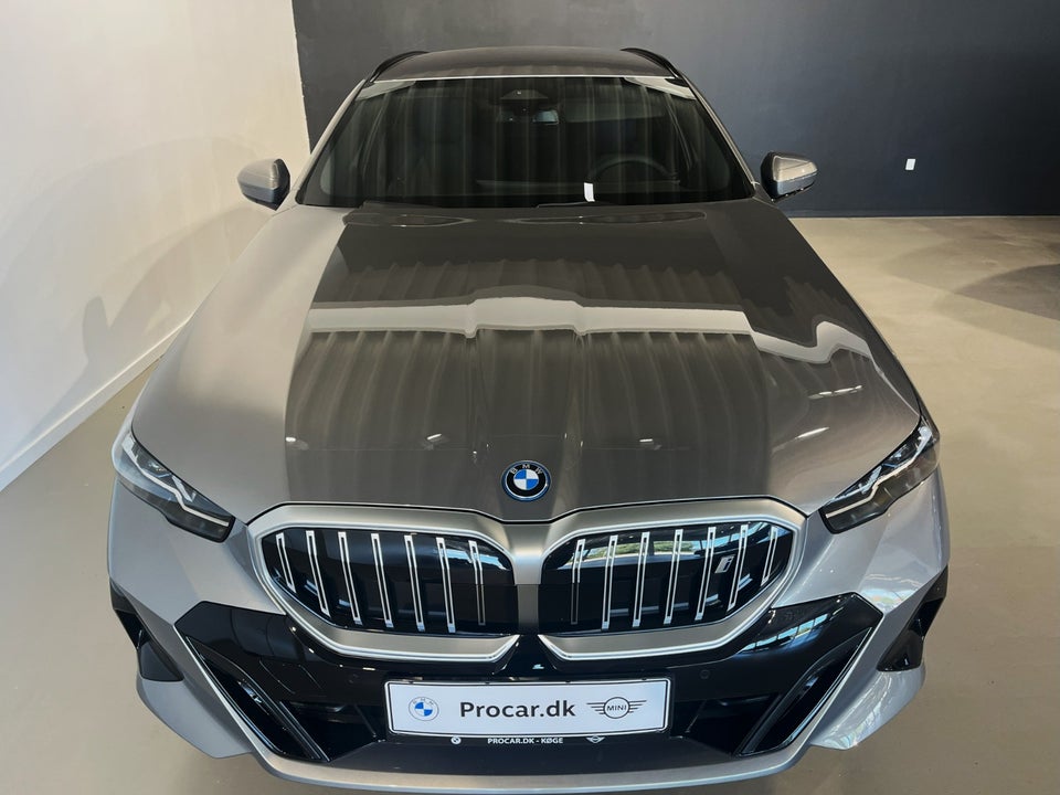 BMW i5 eDrive40 Touring M-Sport 5d