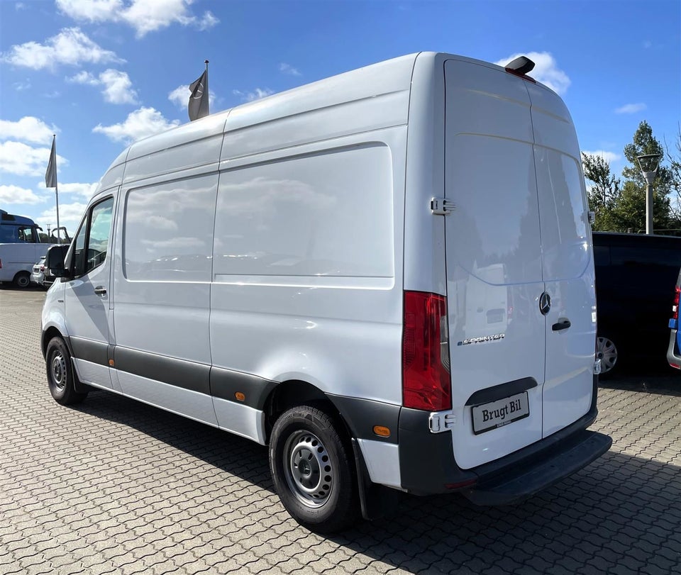 Mercedes eSprinter 312 A2 Kassevogn 3p