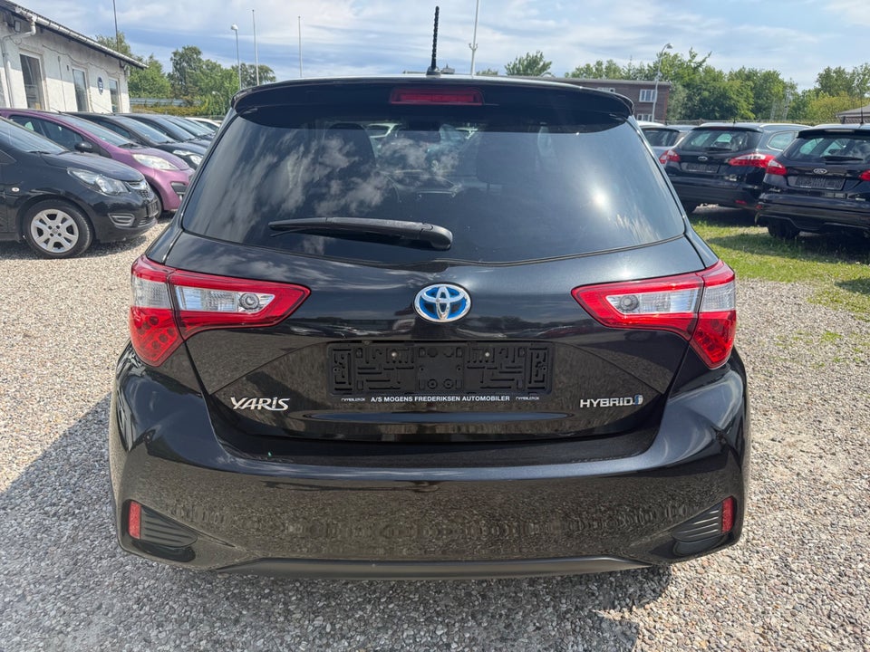 Toyota Yaris 1,5 Hybrid H2 Premium e-CVT 5d