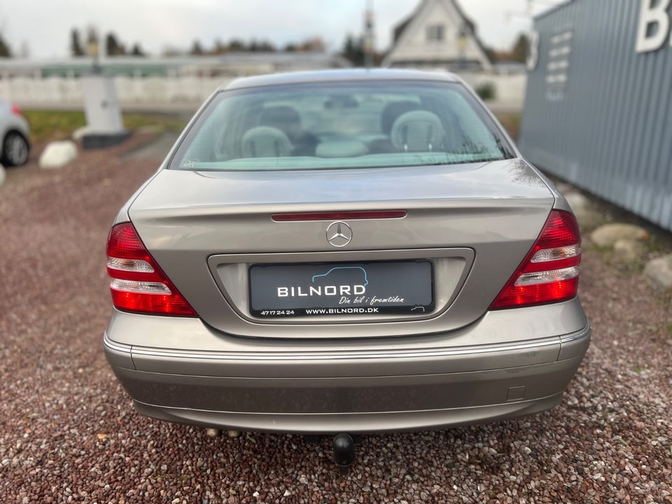 Mercedes C200 1,8 Kompressor Elegance aut. 4d