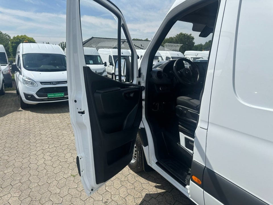 Mercedes Sprinter 317 2,0 CDi A3 Kassevogn aut. RWD