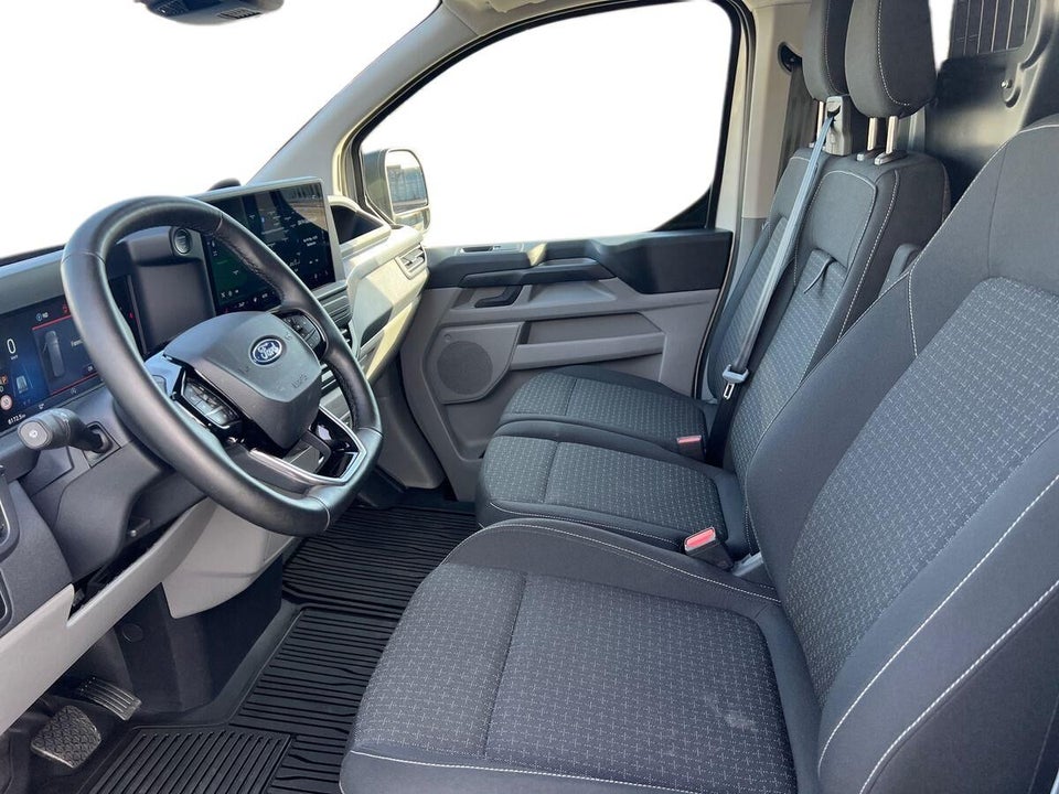 Ford Transit Custom 320L 2,0 EcoBlue Trend aut.