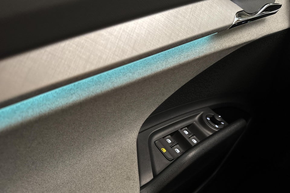 Skoda Enyaq 60 iV Lounge 5d