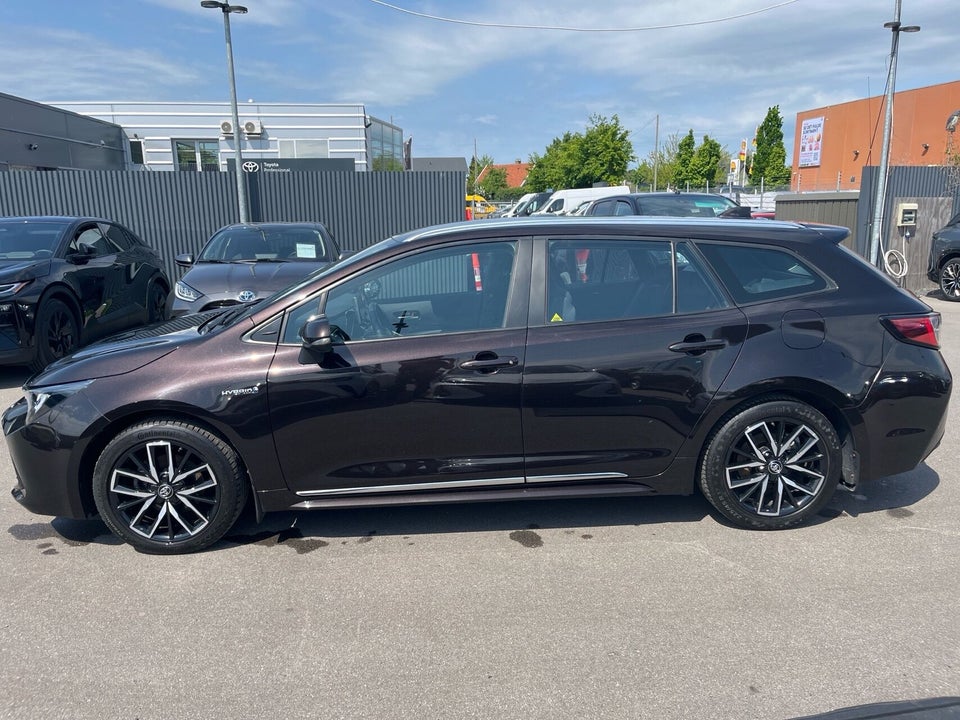 Toyota Corolla 1,8 Hybrid H3 Smart Touring Sports MDS 5d