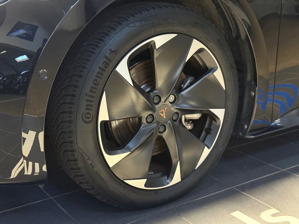 Cupra Born 77 e-Boost Business Edition+ 5d