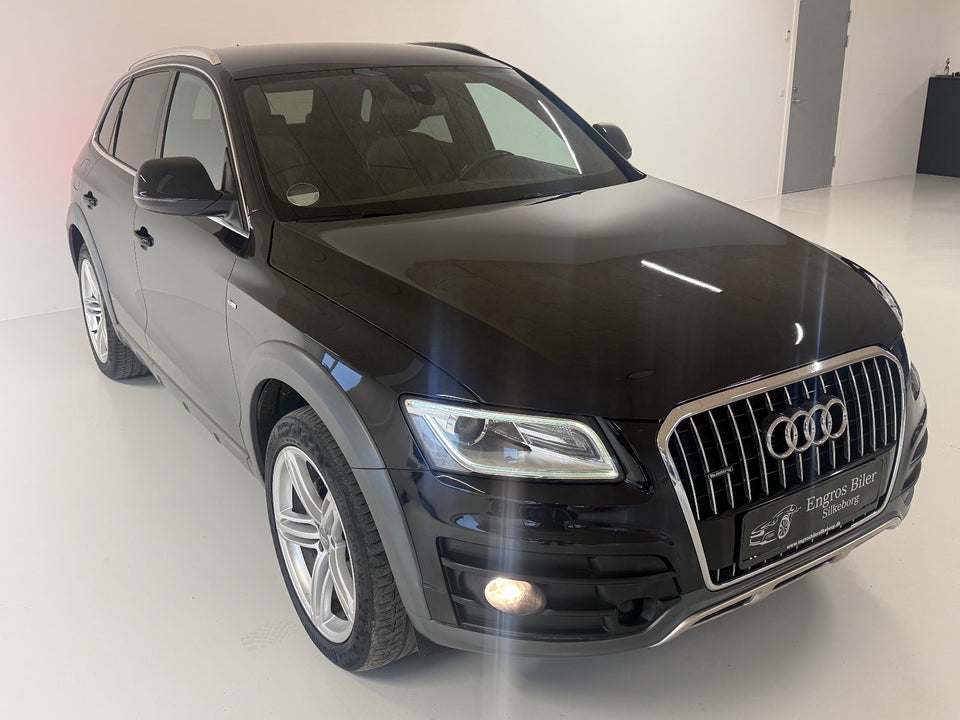 Audi Q5 2,0 TFSi 225 quattro Tiptr. 5d