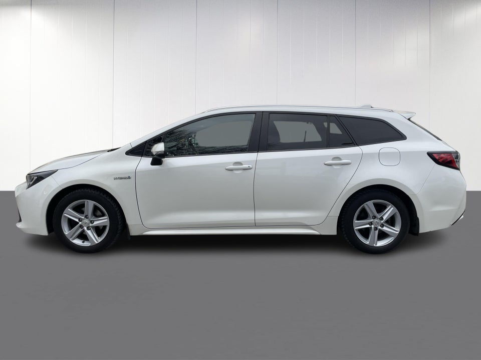 Toyota Corolla 1,8 Hybrid H3 Smart Touring Sports MDS 5d