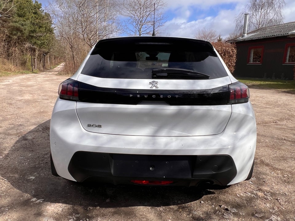 Peugeot 208 1,2 PureTech 75 Black Limited 5d