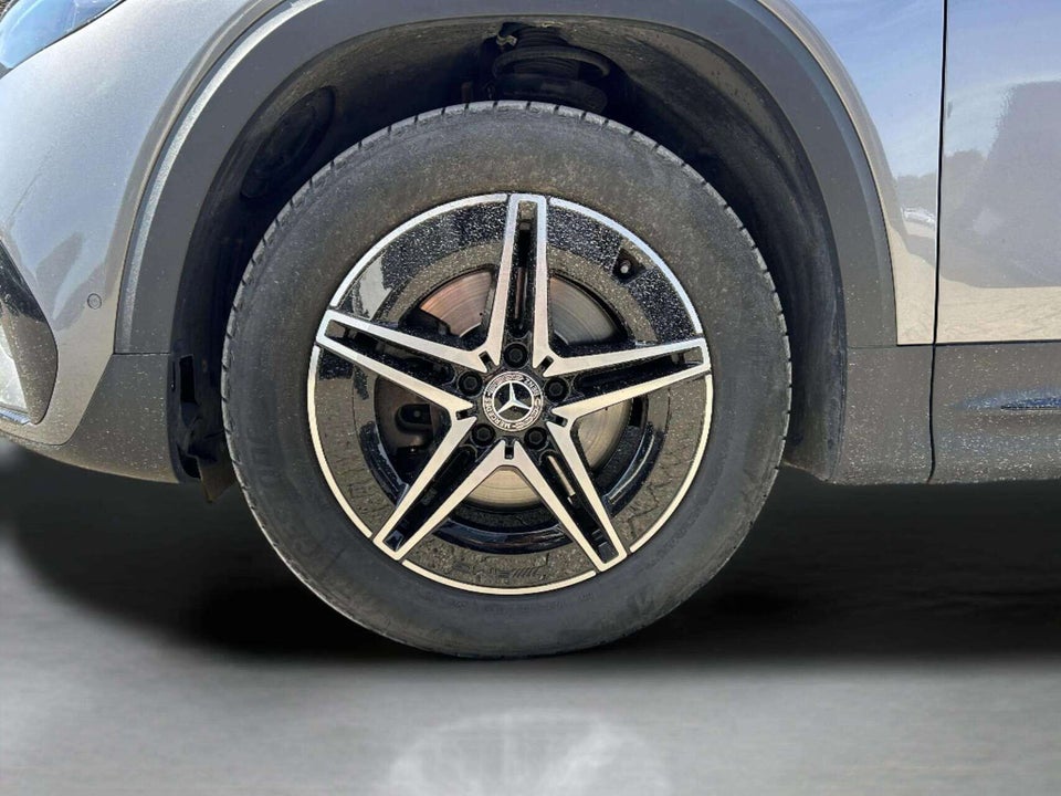 Mercedes EQB300 AMG Line 4Matic 5d
