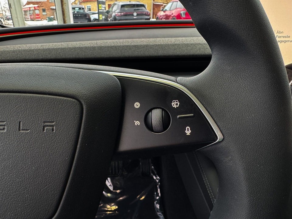 Tesla Model 3 RWD 4d