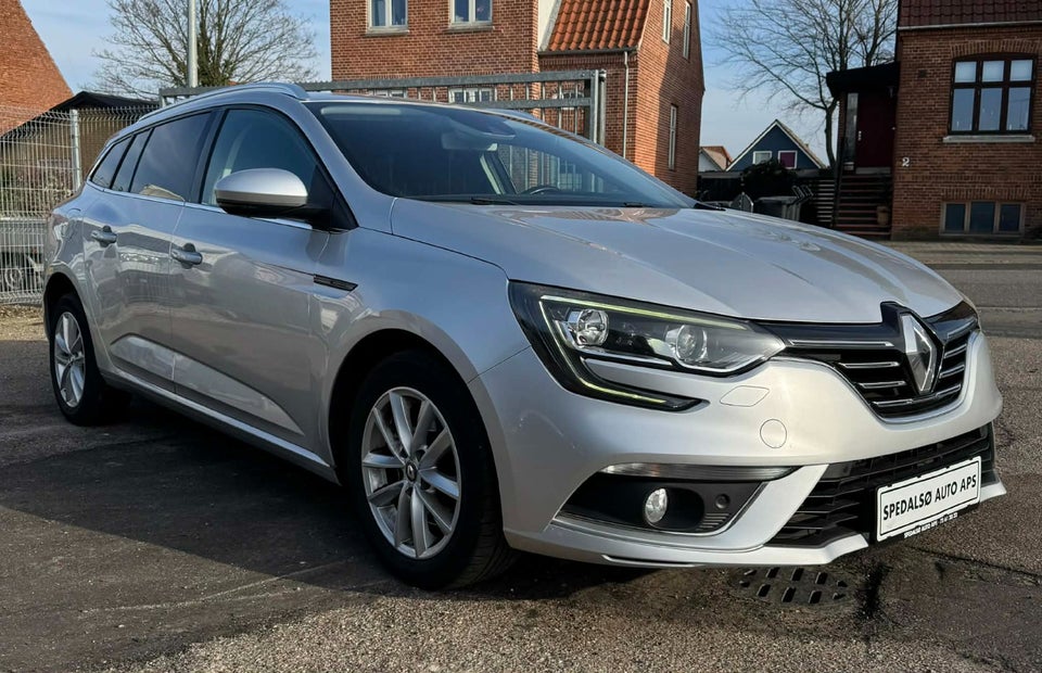 Renault Megane IV 1,6 dCi 130 Zen 5d