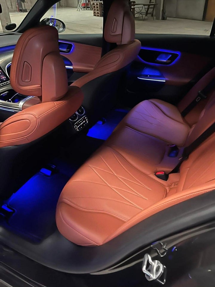 Mercedes C300 d 2,0 AMG Premium Plus stc. aut. 5d