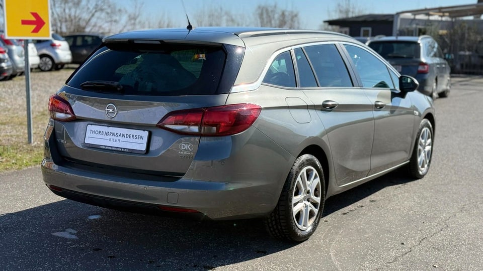 Opel Astra 1,6 CDTi 136 Enjoy Sports Tourer 5d