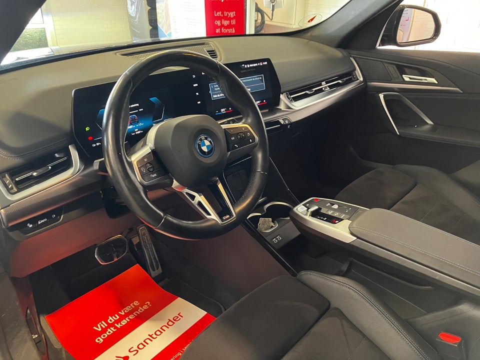 BMW iX1 xDrive30 M-Sport 5d