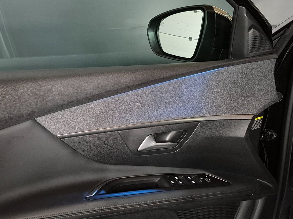Peugeot 3008 1,2 PureTech 130 Allure EAT8 5d