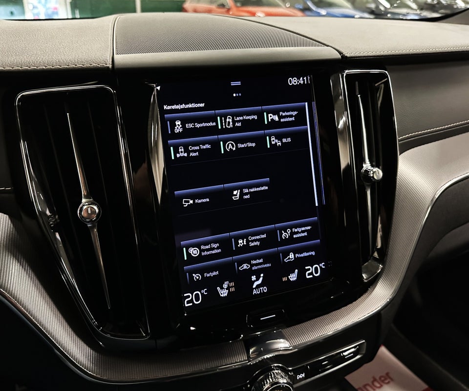 Volvo XC60 2,0 D4 190 R-Design aut. 5d