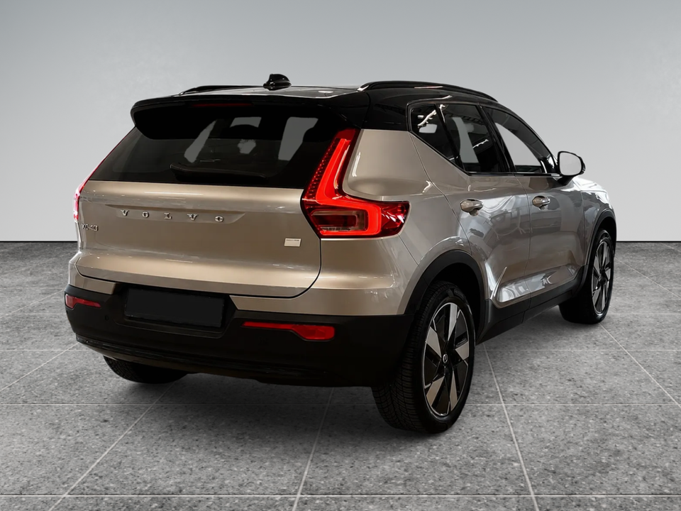 Volvo XC40 P6 ReCharge Plus 5d