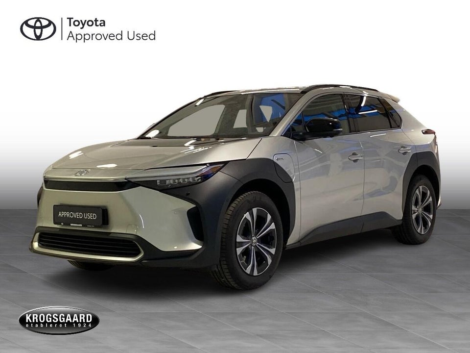 Toyota bZ4X Executive 5d