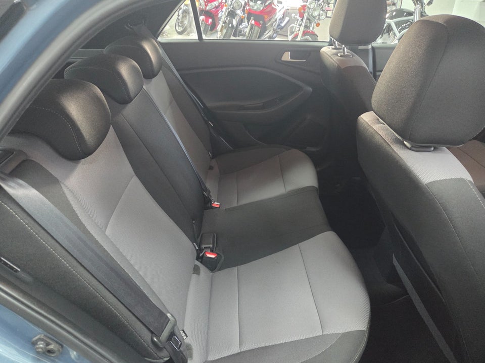 Hyundai i20 1,0 T-GDi Life 5d