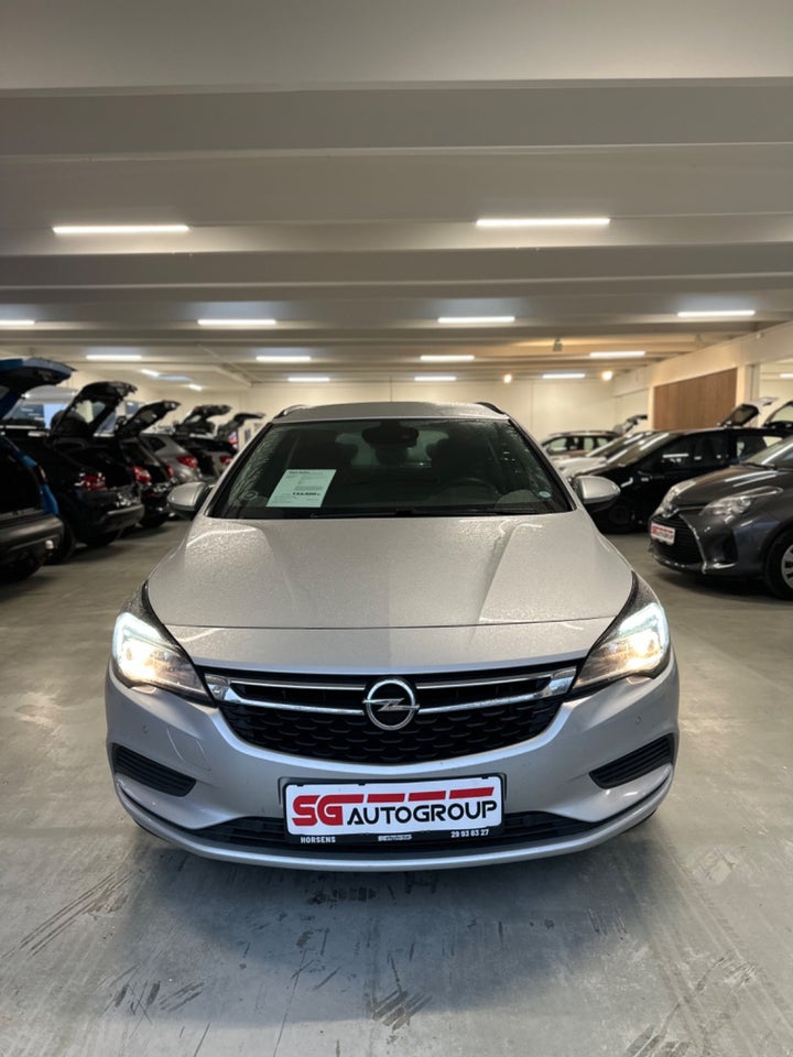 Opel Astra 1,6 CDTi 110 Enjoy Sports Tourer 5d