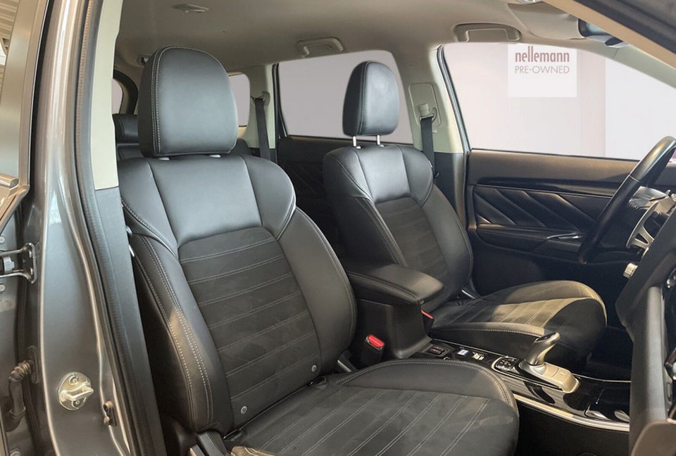 Mitsubishi Outlander 2,4 PHEV Intense CVT 4WD 5d