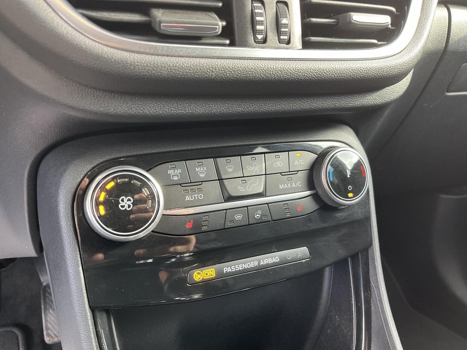 Ford Puma 1,0 EcoBoost mHEV Titanium 5d