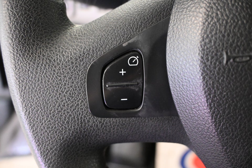 Nissan NV300 1,6 dCi 145 L2H1 Comfort Combi