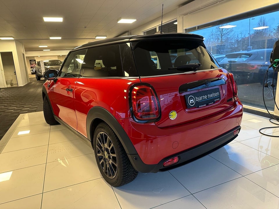 MINI Cooper SE Yours Trim 3d
