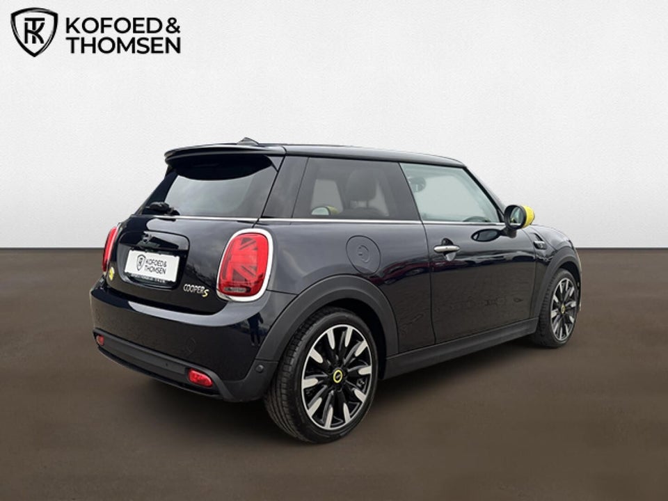 MINI Cooper SE Yours Trim 3d