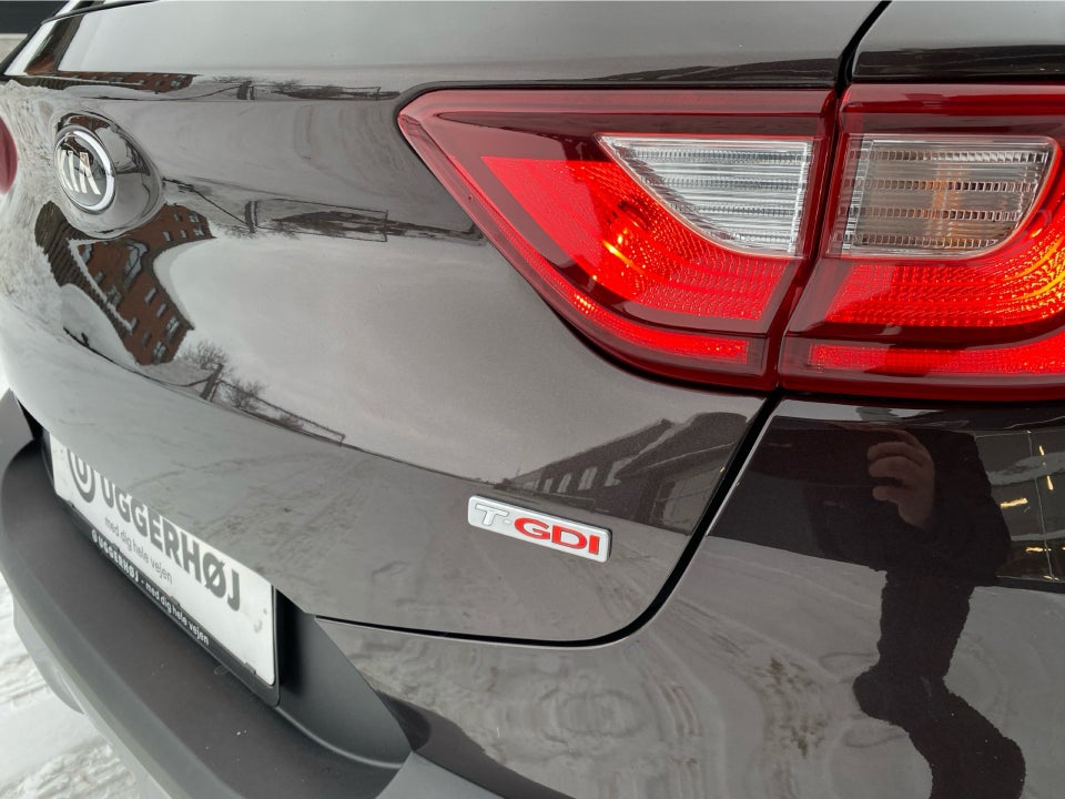 Kia Stonic 1,0 T-GDi Vision DCT 5d