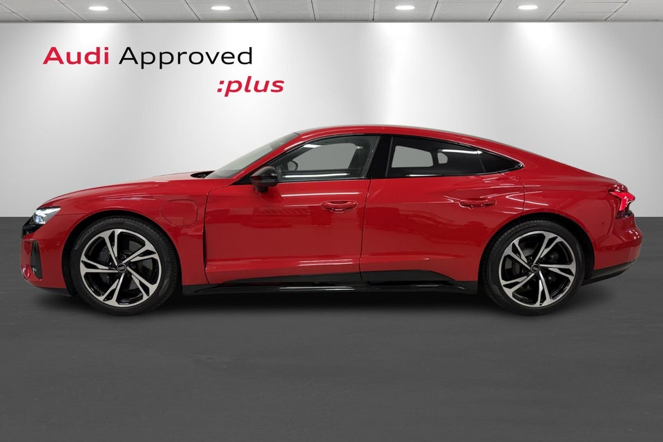 Audi e-tron GT quattro 4d