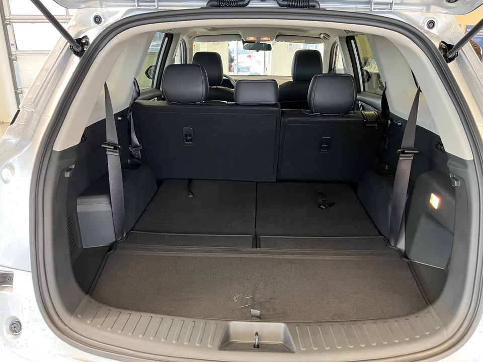 Navor E5 1,5 PHEV Rock 5d