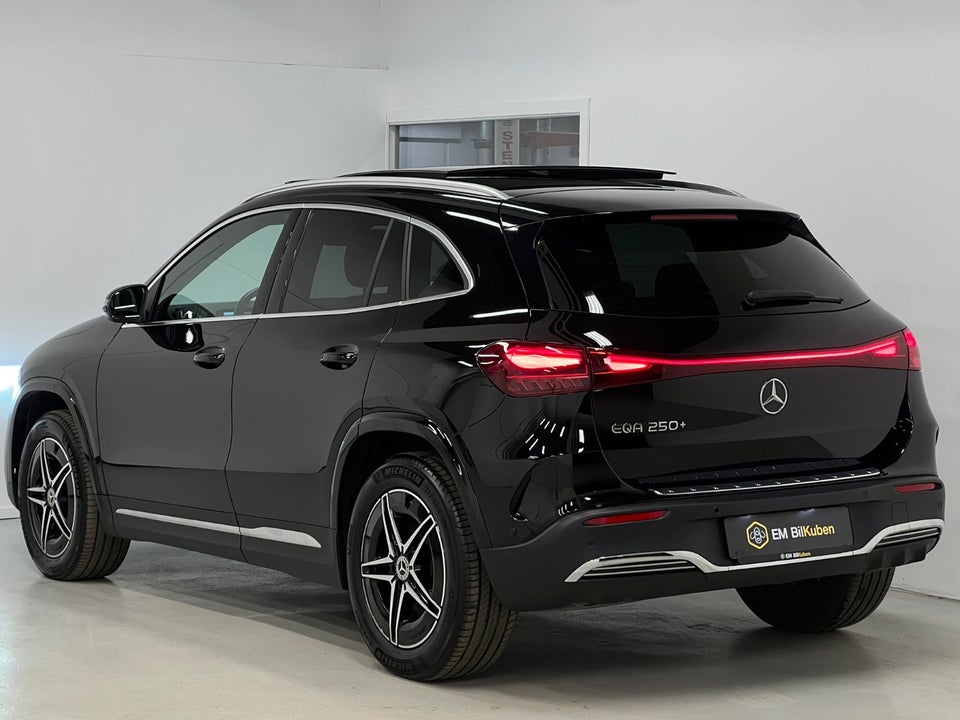 Mercedes EQA250 AMG Line 5d