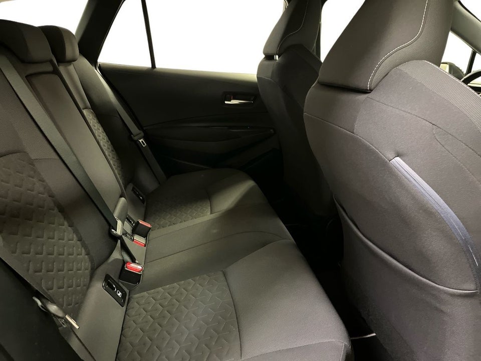 Toyota Corolla 1,8 Hybrid H3 Touring Sports MDS 5d