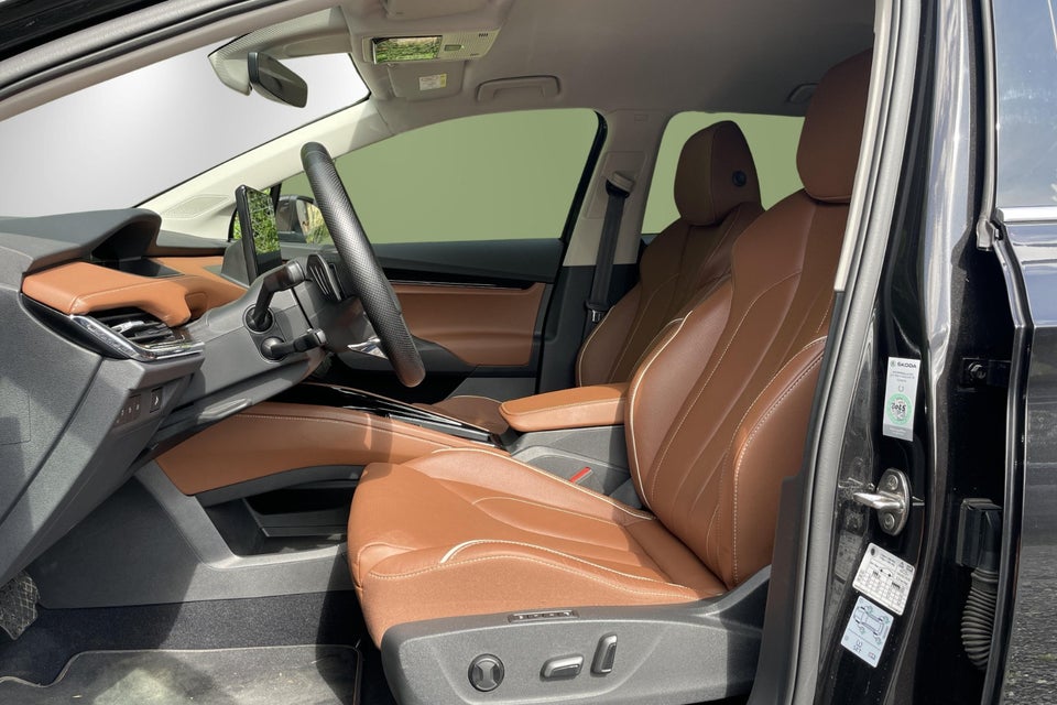 Skoda Enyaq 80x iV ecoSuite 5d