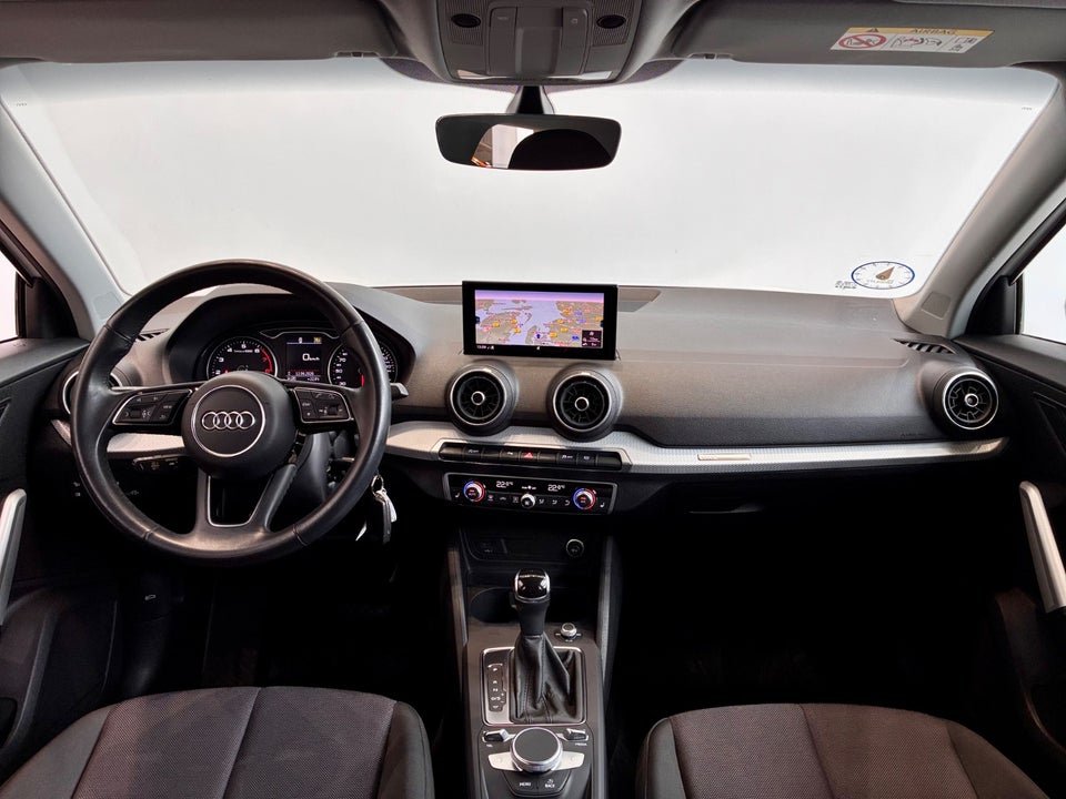 Audi Q2 35 TFSi Prestige S-tr. 5d