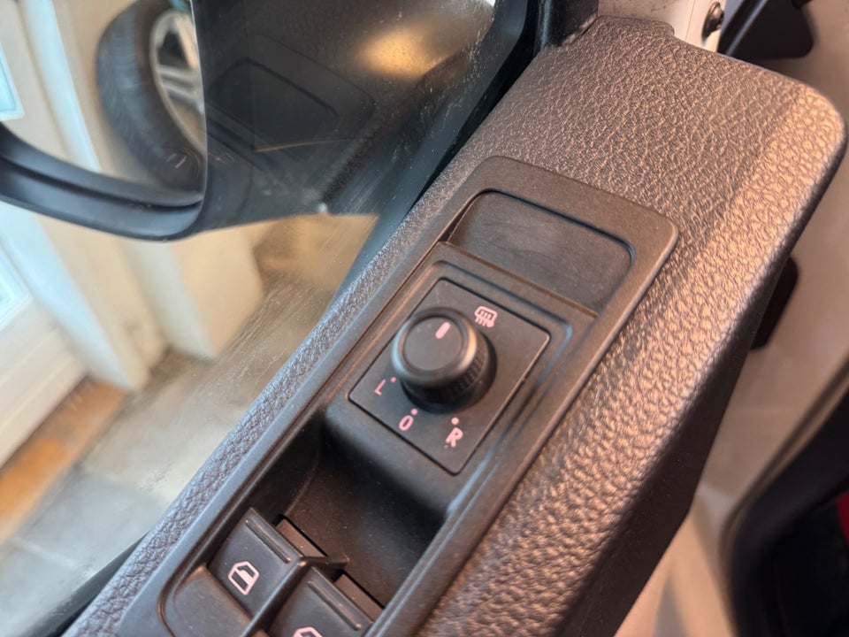 VW Transporter 2,0 TDi 180 Kassevogn DSG 4Motion lang