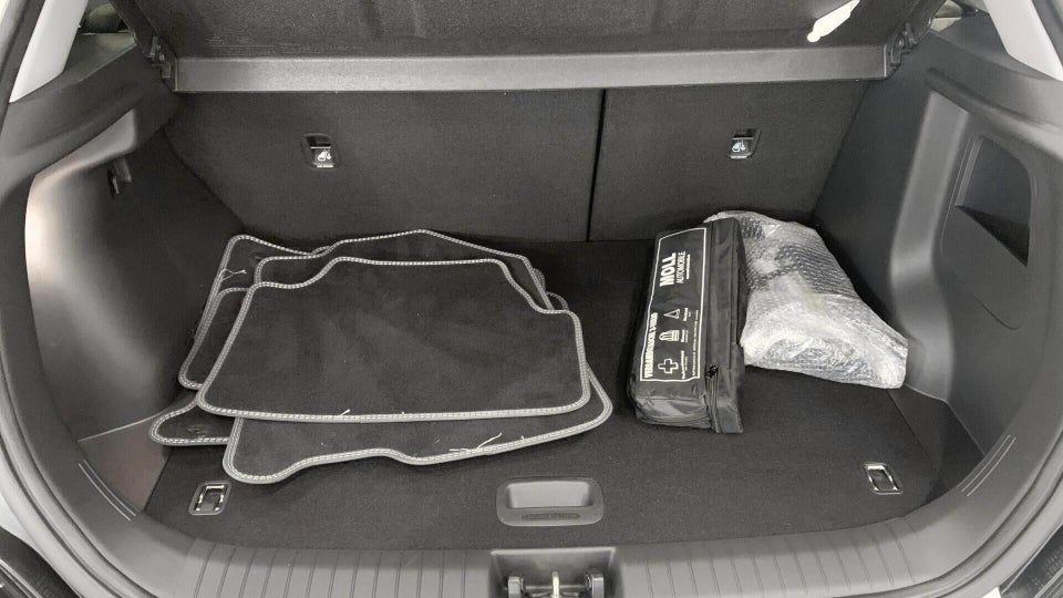 Hyundai Kona 39 EV Select 5d