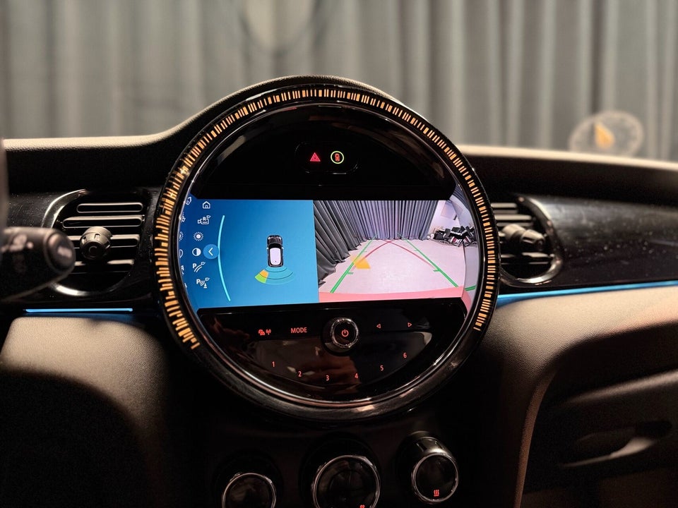 MINI Cooper SE Classic Trim 3d