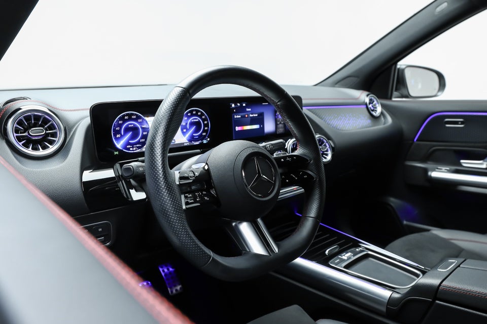 Mercedes EQA250+ AMG Advance 5d