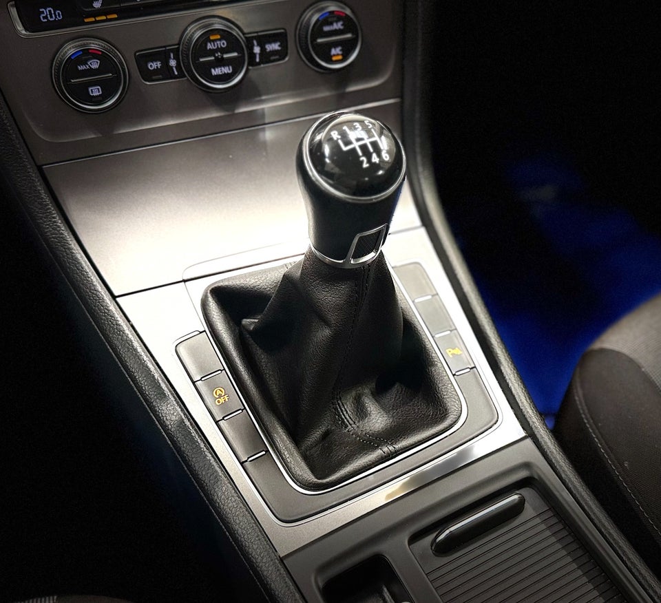 VW Golf VII 1,4 TSi 122 Edition 40 BMT 5d