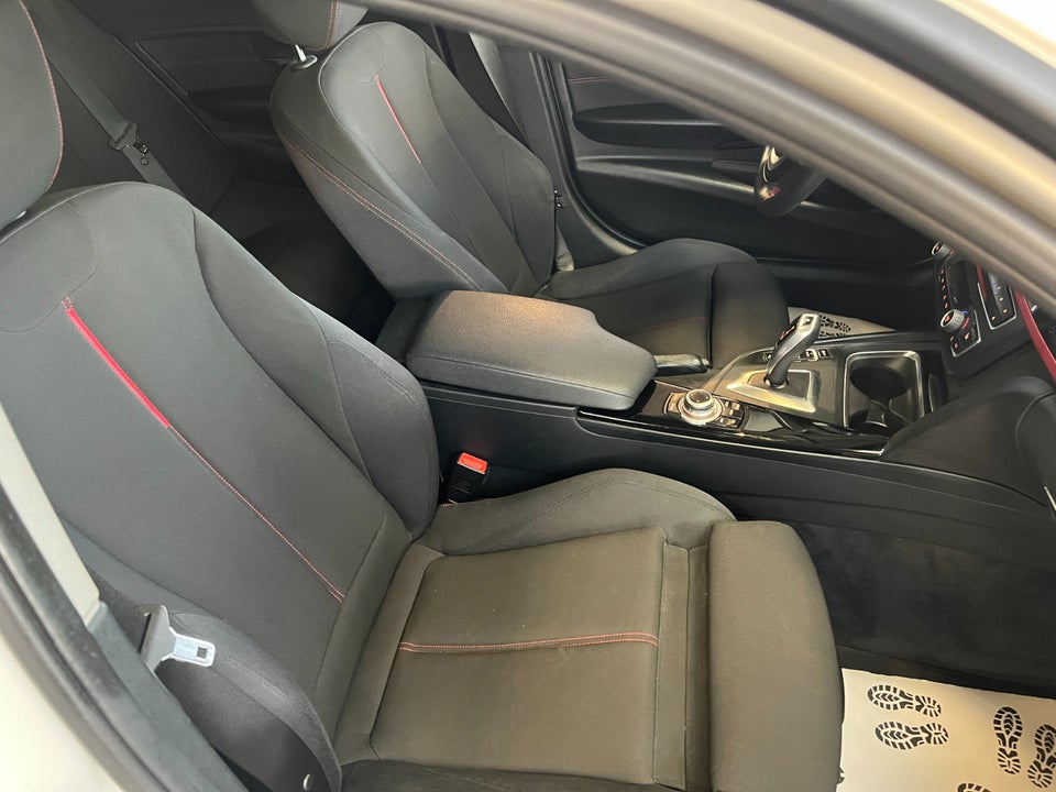 BMW 318d 2,0 Touring Sport Line aut. 5d