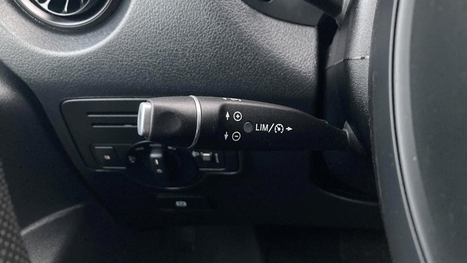 Mercedes eVito 129 Tourer PRO L Van