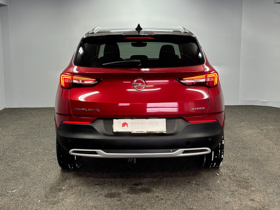 Opel Grandland X 1,6 Hybrid Ultimate aut. 5d