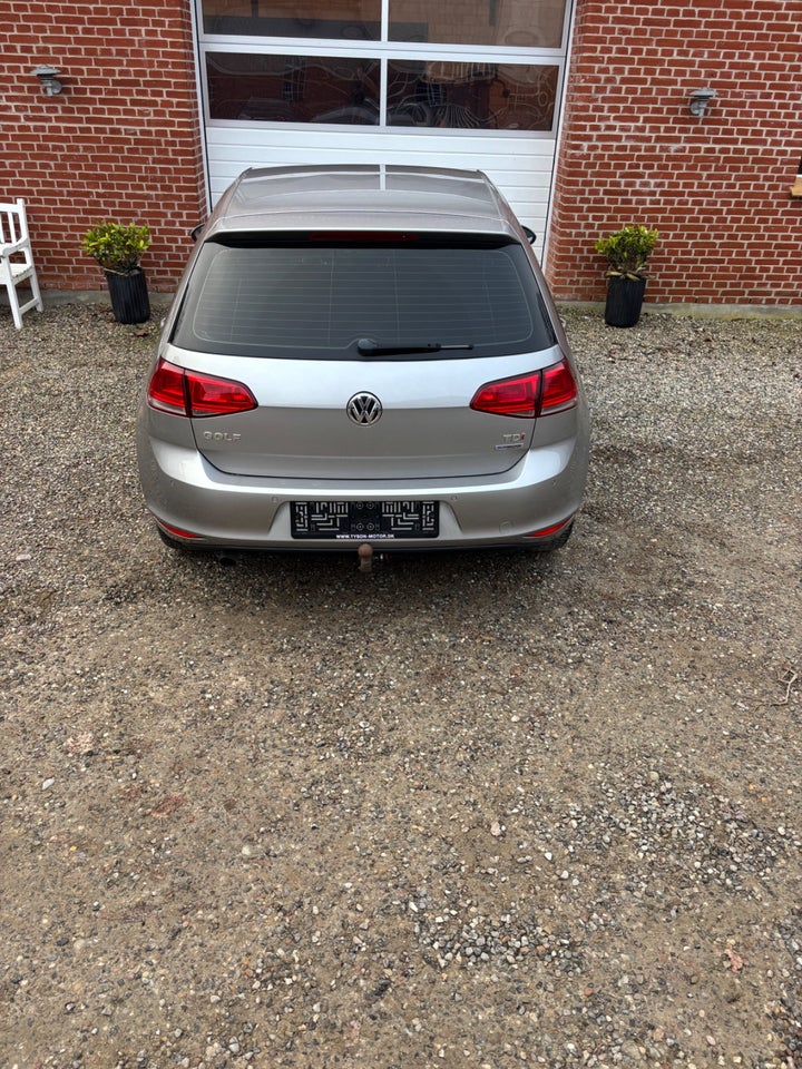 VW Golf VII 1,6 TDi 105 Comfortline DSG BMT 5d