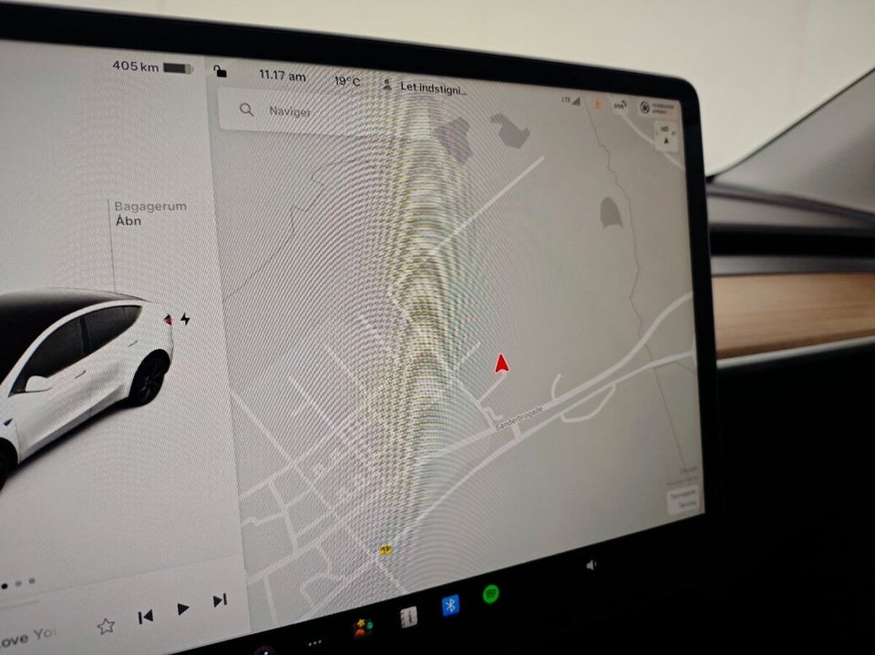 Tesla Model Y Long Range AWD 5d
