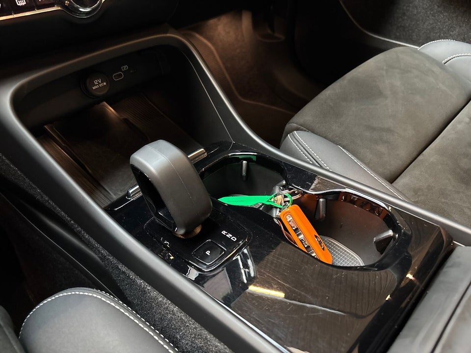 Volvo XC40 P8 ReCharge Twin Ultimate 5d