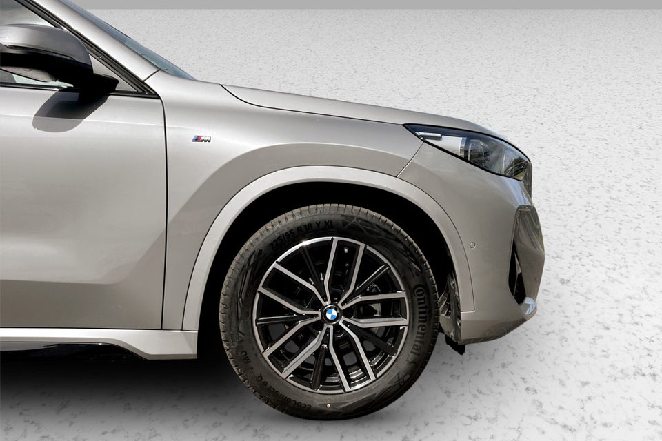BMW iX1 eDrive20 M-Sport 5d
