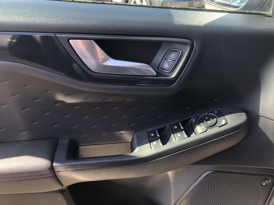 Ford Kuga 2,5 PHEV ST-Line CVT 5d
