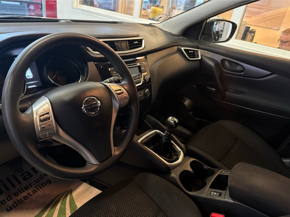 Nissan Qashqai 1,2 Dig-T 115 Visia 5d